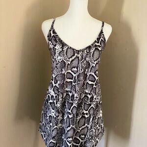 Black and White V-Neck Asymmetrical Tank Top